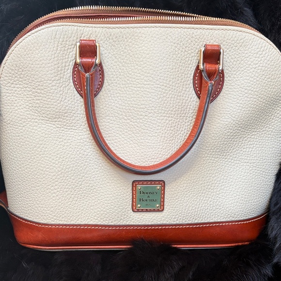 Dooney & Bourke Handbags - Dooney & Bourke Cream and Brown Satchel classic style